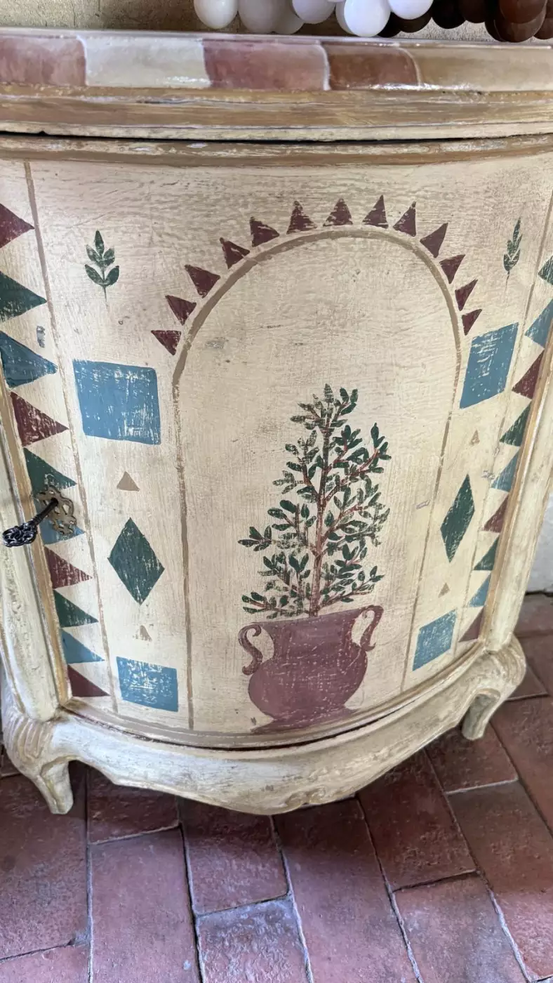 Confiturier ( meuble d’appui) Louis XV — photo 3