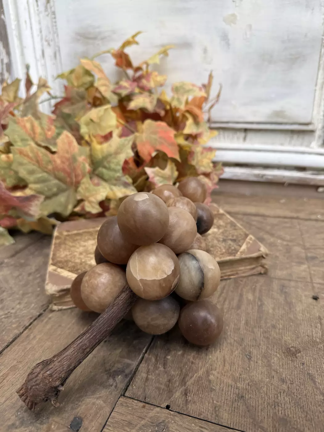 Grappe de raisin décorative en albâtre brun — photo 2