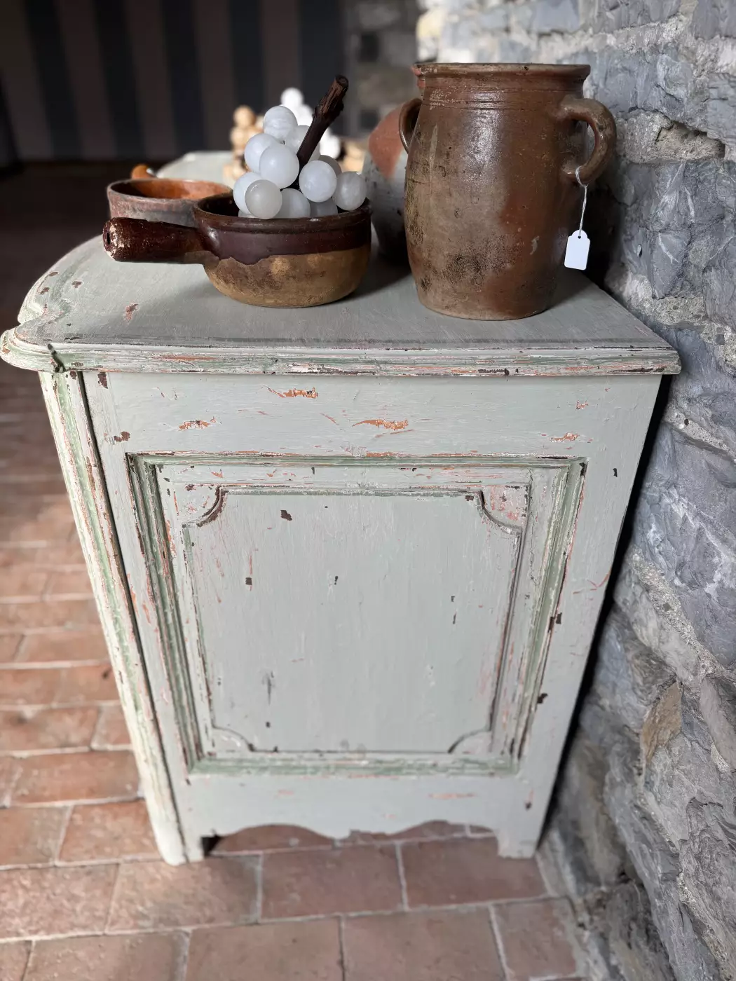 commode galbée Louis XIV — photo 3