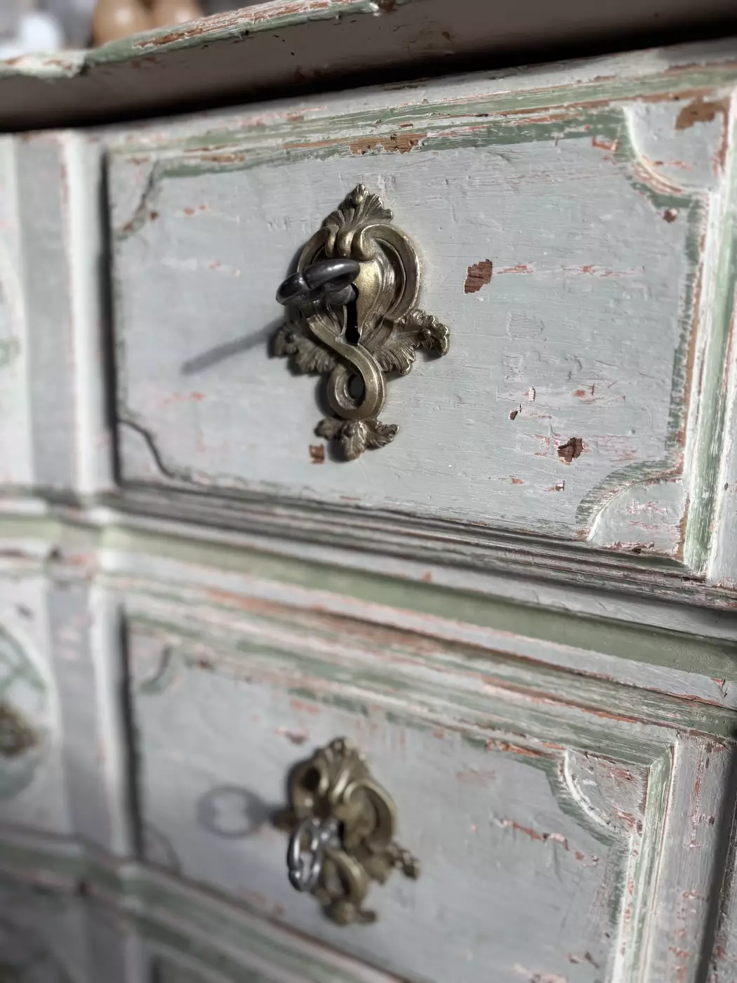commode galbée Louis XIV — photo 5