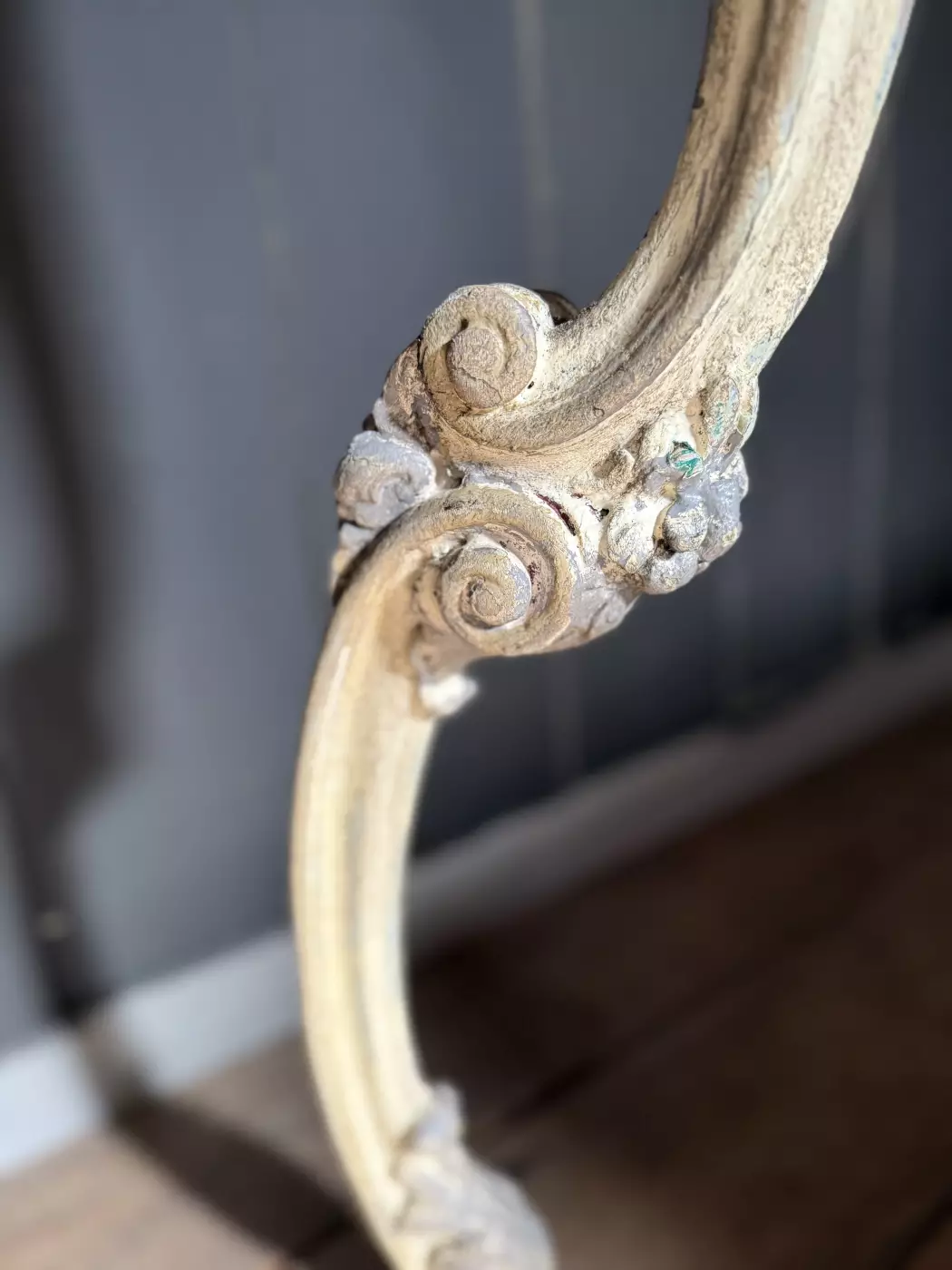 console — photo 5